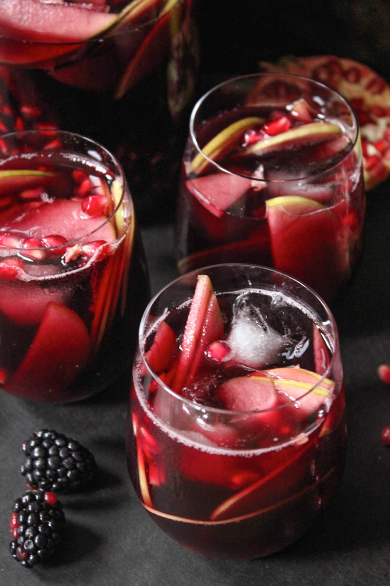 http://domesticate-me.com/autumn-sangria-apples-pomegranate-blackberries/
